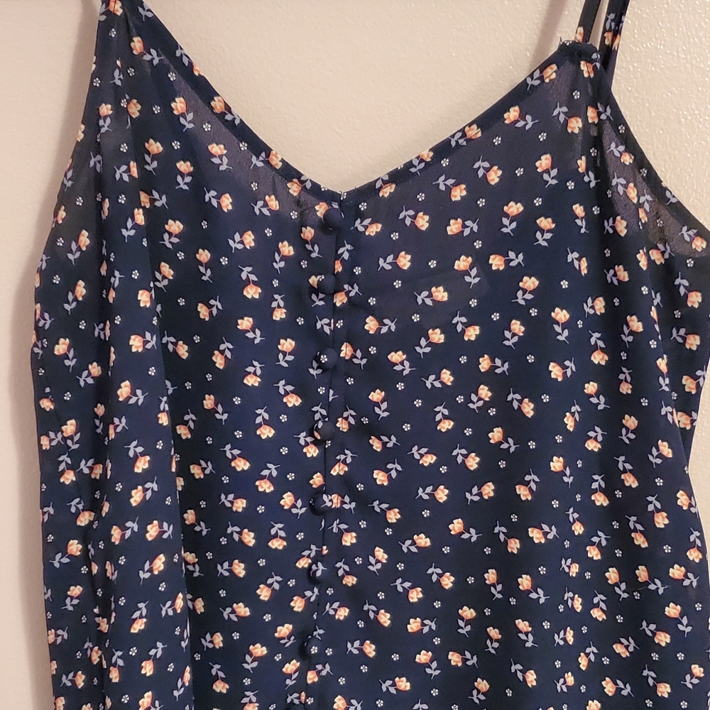 Really cute pretty tanktop